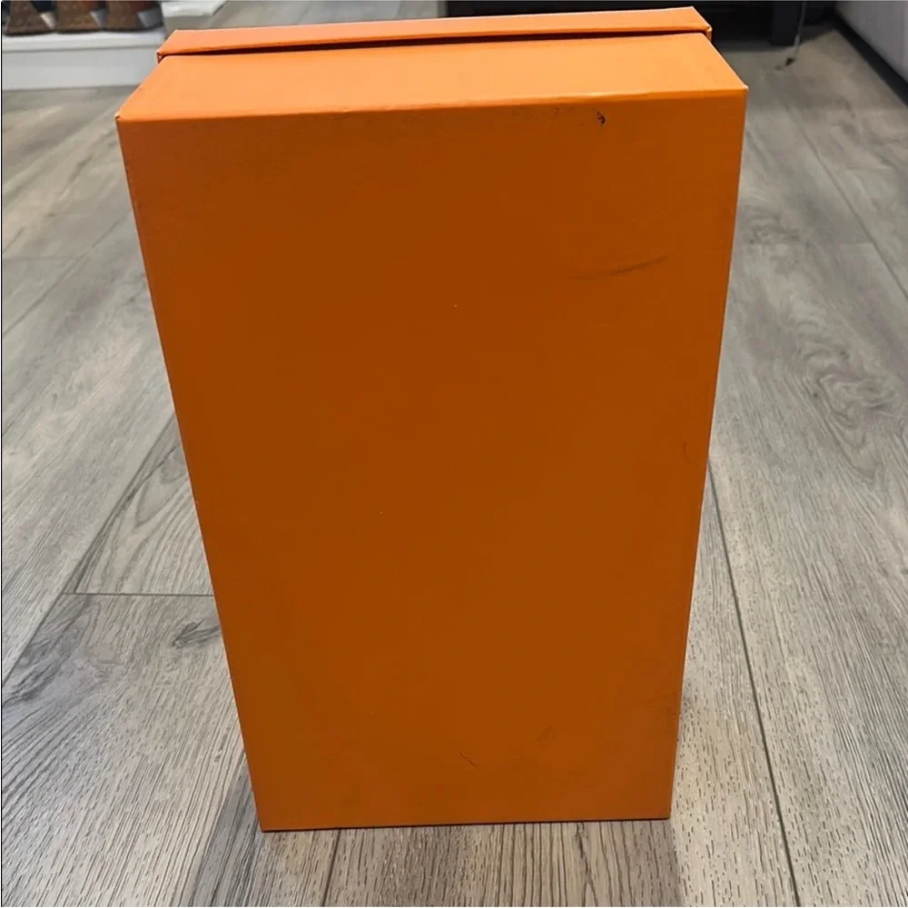 Hermès Orange Box